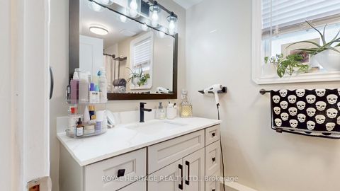 Photo 28 at 100 Cromwell Avenue, Vanier, Oshawa