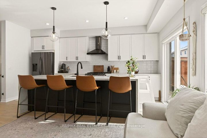 Photo 14 at 74 Bobolink Road, Bruleville, Hamilton