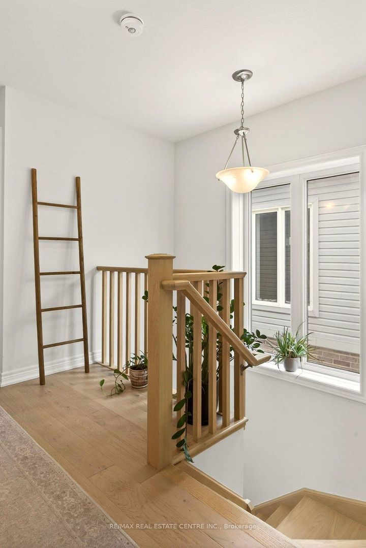 Photo 20 at 74 Bobolink Road, Bruleville, Hamilton