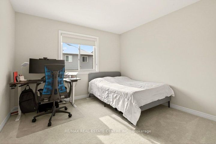 Photo 27 at 74 Bobolink Road, Bruleville, Hamilton