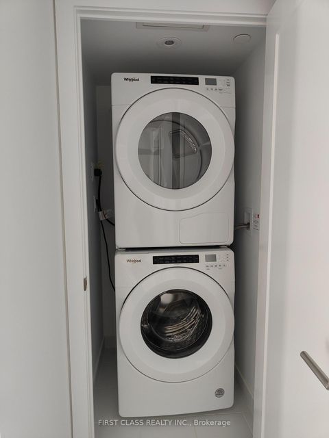 Photo 18 at 1507 - 575 Bloor Street E, North St. James Town, Toronto