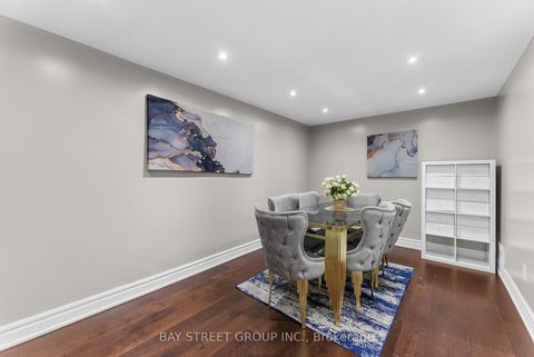 Photo 9 at 34 Lamp Crescent, West Woodbridge, Vaughan