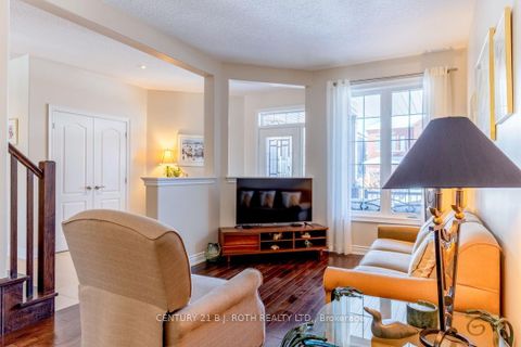 Photo 4 at 137 Jewel House Lane, Shore, Barrie