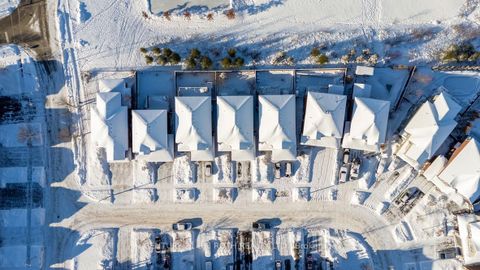 Photo 40 at 137 Jewel House Lane, Shore, Barrie