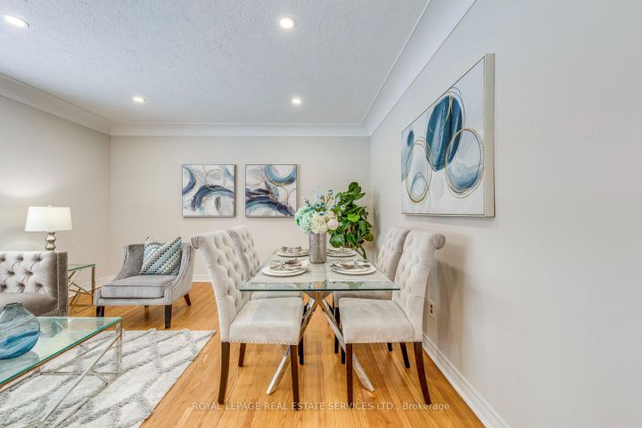 Photo 6 at 186 Fernwood Crescent, Hampton Heights, Hamilton