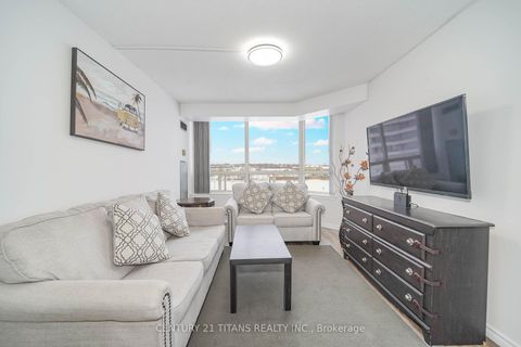 Photo 6 at 622 - 3 Greystone Walk Drive, Kennedy Park, Toronto