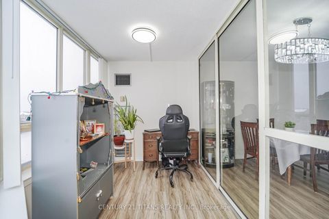 Photo 18 at 622 - 3 Greystone Walk Drive, Kennedy Park, Toronto