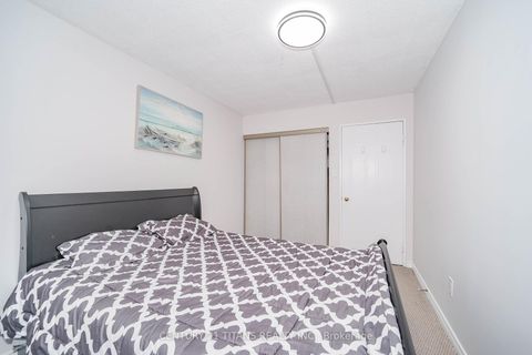 Photo 20 at 622 - 3 Greystone Walk Drive, Kennedy Park, Toronto