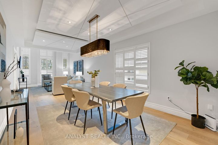 Photo 13 at 43 Carstad Crescent, Islington Woods, Vaughan