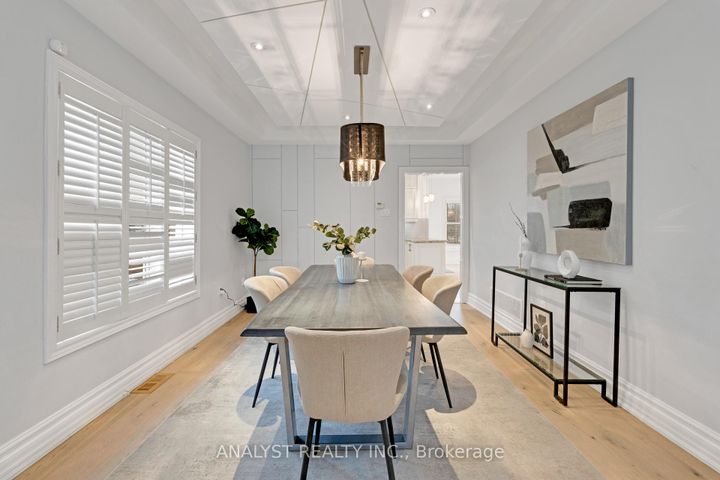 Photo 14 at 43 Carstad Crescent, Islington Woods, Vaughan