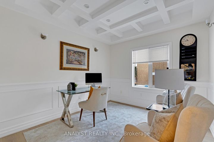 Photo 17 at 43 Carstad Crescent, Islington Woods, Vaughan