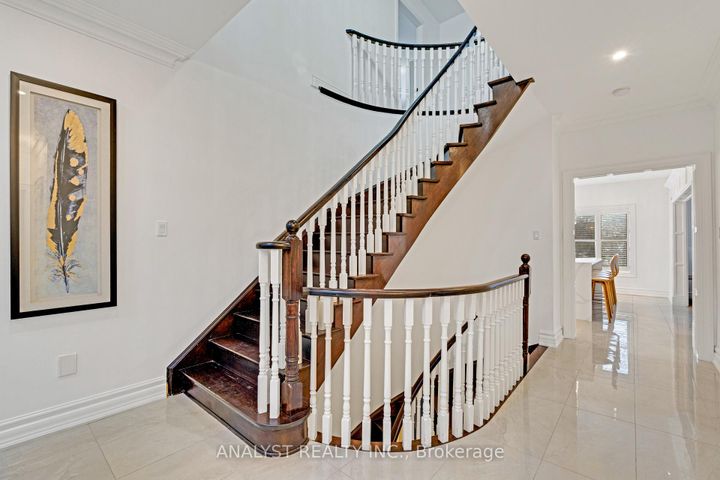 Photo 20 at 43 Carstad Crescent, Islington Woods, Vaughan