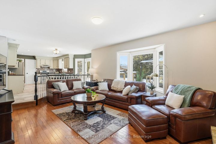 Photo 10 at 1 Meander Close, Carlisle, Hamilton