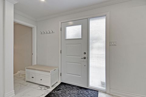 Photo 5 at 13 Patrick Drive, Aurora Highlands, Aurora