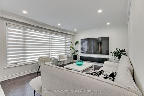 Photo 8 at 13 Patrick Drive, Aurora Highlands, Aurora