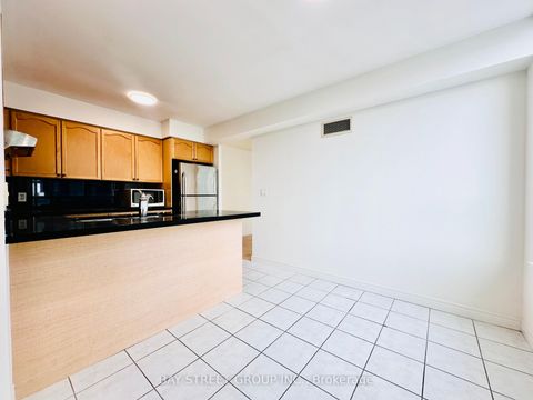 Photo 5 at PH106 - 23 Hollywood Avenue, Willowdale East, Toronto