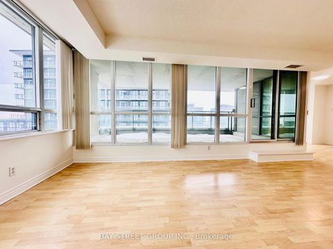 Photo 9 at PH106 - 23 Hollywood Avenue, Willowdale East, Toronto