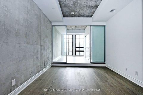 Photo 7 at 1010 - 608 Richmond Street, Waterfront Communities C1, Toronto