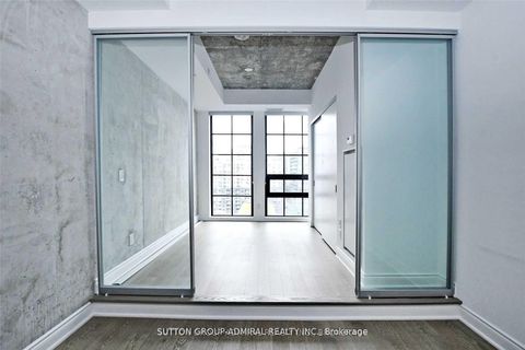 Photo 8 at 1010 - 608 Richmond Street, Waterfront Communities C1, Toronto