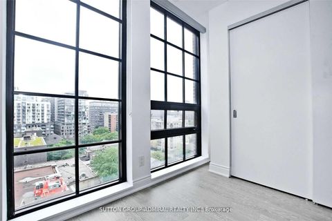 Photo 12 at 1010 - 608 Richmond Street, Waterfront Communities C1, Toronto