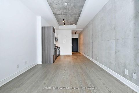 Photo 14 at 1010 - 608 Richmond Street, Waterfront Communities C1, Toronto