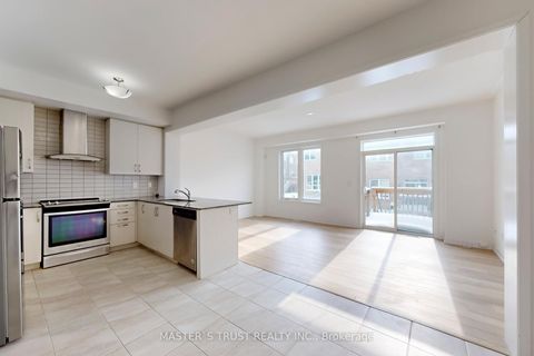 Photo 10 at 208 Harding Park Street, Glenway Estates, Newmarket