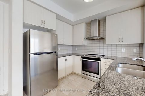 Photo 11 at 208 Harding Park Street, Glenway Estates, Newmarket