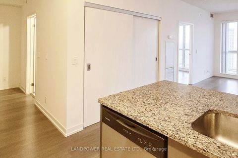 Photo 13 at 2504 - 89 Dunfield Avenue, Mount Pleasant West, Toronto
