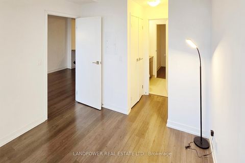 Photo 21 at 2504 - 89 Dunfield Avenue, Mount Pleasant West, Toronto