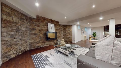 Photo 40 at 215 Coon's Road, Oak Ridges, Richmond Hill