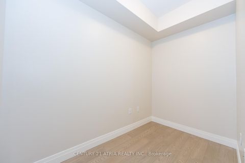 Photo 4 at 532 - 99 Eagle Rock Way N, Rural Vaughan, Vaughan