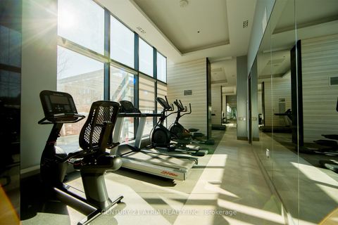 Photo 21 at 532 - 99 Eagle Rock Way N, Rural Vaughan, Vaughan