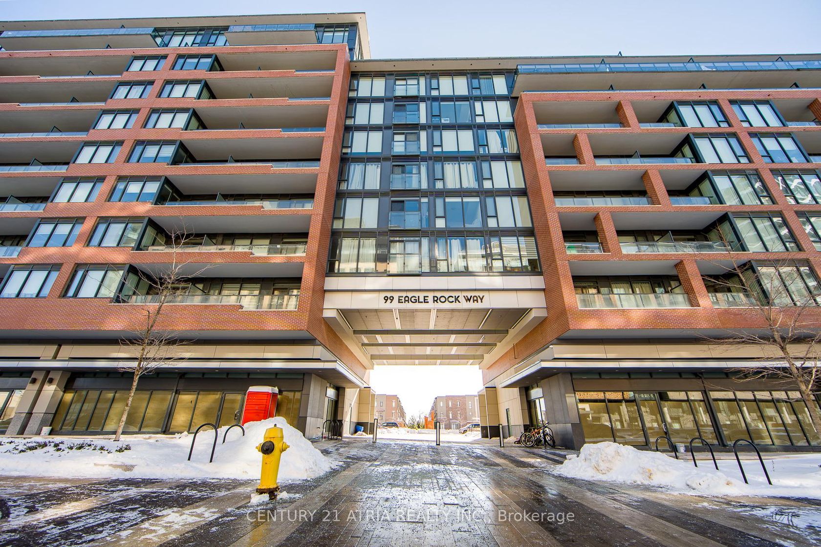 532 - 99 Eagle Rock Way N, Rural Vaughan, Vaughan photo number 2