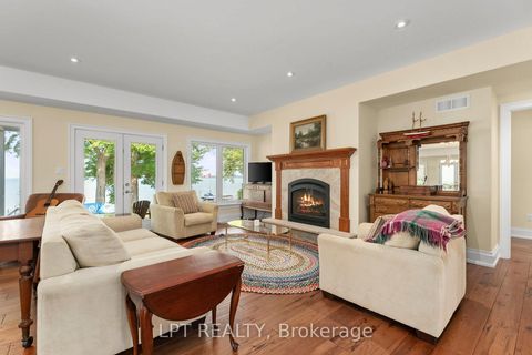 Photo 11 at 22 Blue Heron Drive, Virginia, Georgina