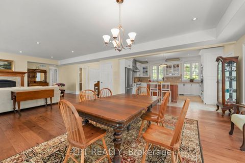 Photo 16 at 22 Blue Heron Drive, Virginia, Georgina