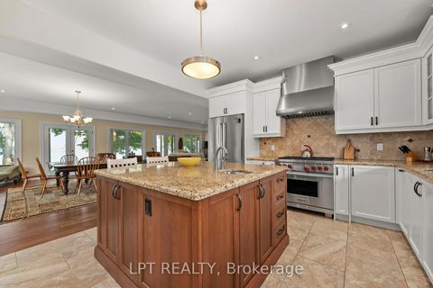 Photo 17 at 22 Blue Heron Drive, Virginia, Georgina