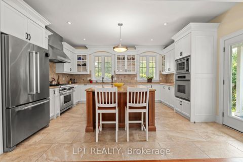 Photo 19 at 22 Blue Heron Drive, Virginia, Georgina