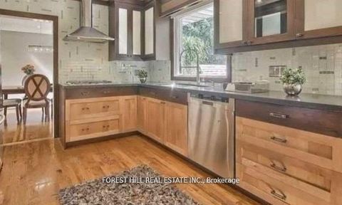 Photo 12 at 9 Vistaview Boulevard, Uplands, Vaughan