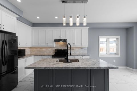 Photo 1 at 1464 Farrow Crescent, Alcona, Innisfil