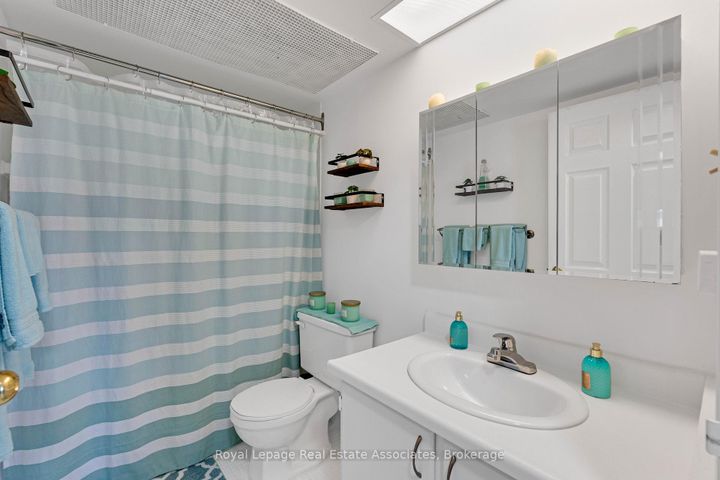 Photo 21 at 912 - 50 Elm Drive E, Mississauga Valleys, Mississauga