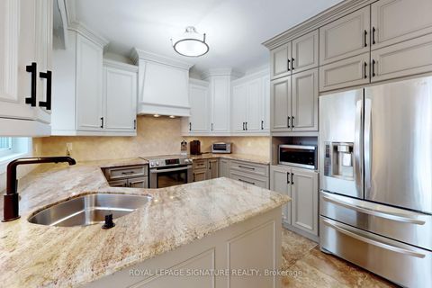 Photo 14 at 62 Legacy Drive, Legacy, Markham