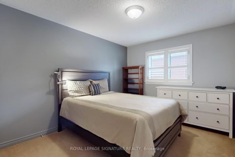 Photo 25 at 62 Legacy Drive, Legacy, Markham