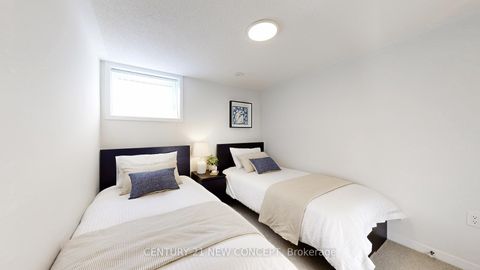 Photo 24 at TH 284 - 140 Honeycrisp Crescent, Vaughan Corporate Centre, Vaughan
