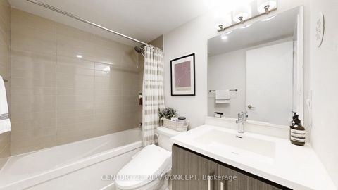 Photo 25 at TH 284 - 140 Honeycrisp Crescent, Vaughan Corporate Centre, Vaughan