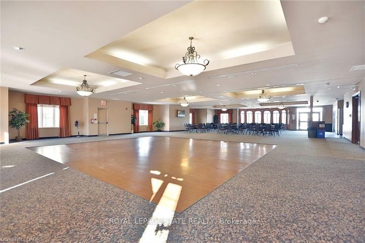 Photo 39 at 9 Manitoulin Trail, Twenty Place, Hamilton