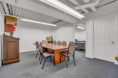 Photo 24 at 31 - 2899 Steeles Avenue W, York University Heights, Toronto