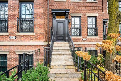 Photo 1 at 121 Davenport Road, Annex, Toronto