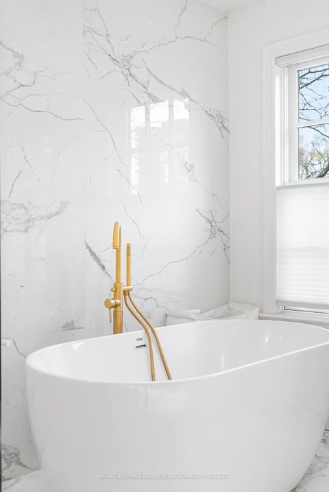 Photo 34 at 121 Davenport Road, Annex, Toronto