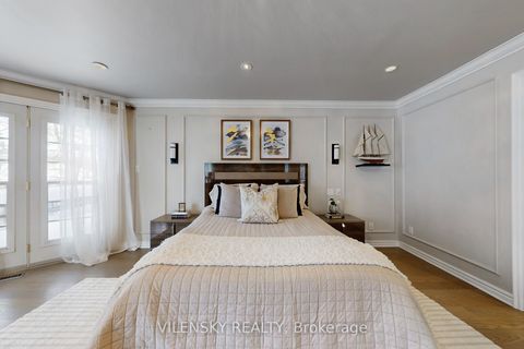 Photo 10 at 32 Whitfield Court, Aurora Highlands, Aurora