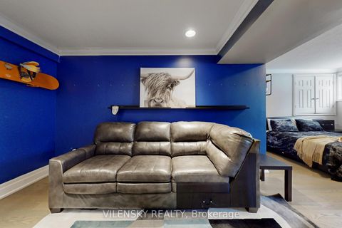 Photo 23 at 32 Whitfield Court, Aurora Highlands, Aurora